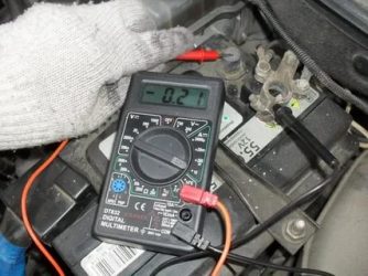Как устранить утечку тока в автомобиле?