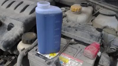 Какую тормозную жидкость заливать в шевроле лачетти?