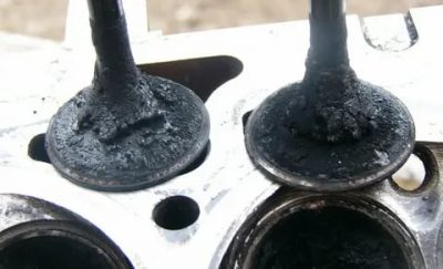 Нагар на впускных клапанах причины