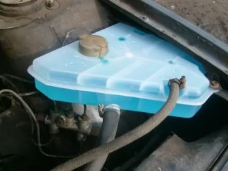 Расширительный бачок для чего нужен в машине?
